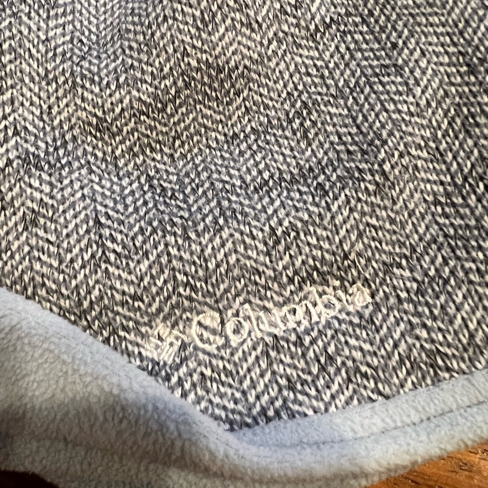 COLUMBIA  Winter Skull cap/Hat. For men orwomen. ONE SIZE Knit w fleece … - Picture 3 of 4